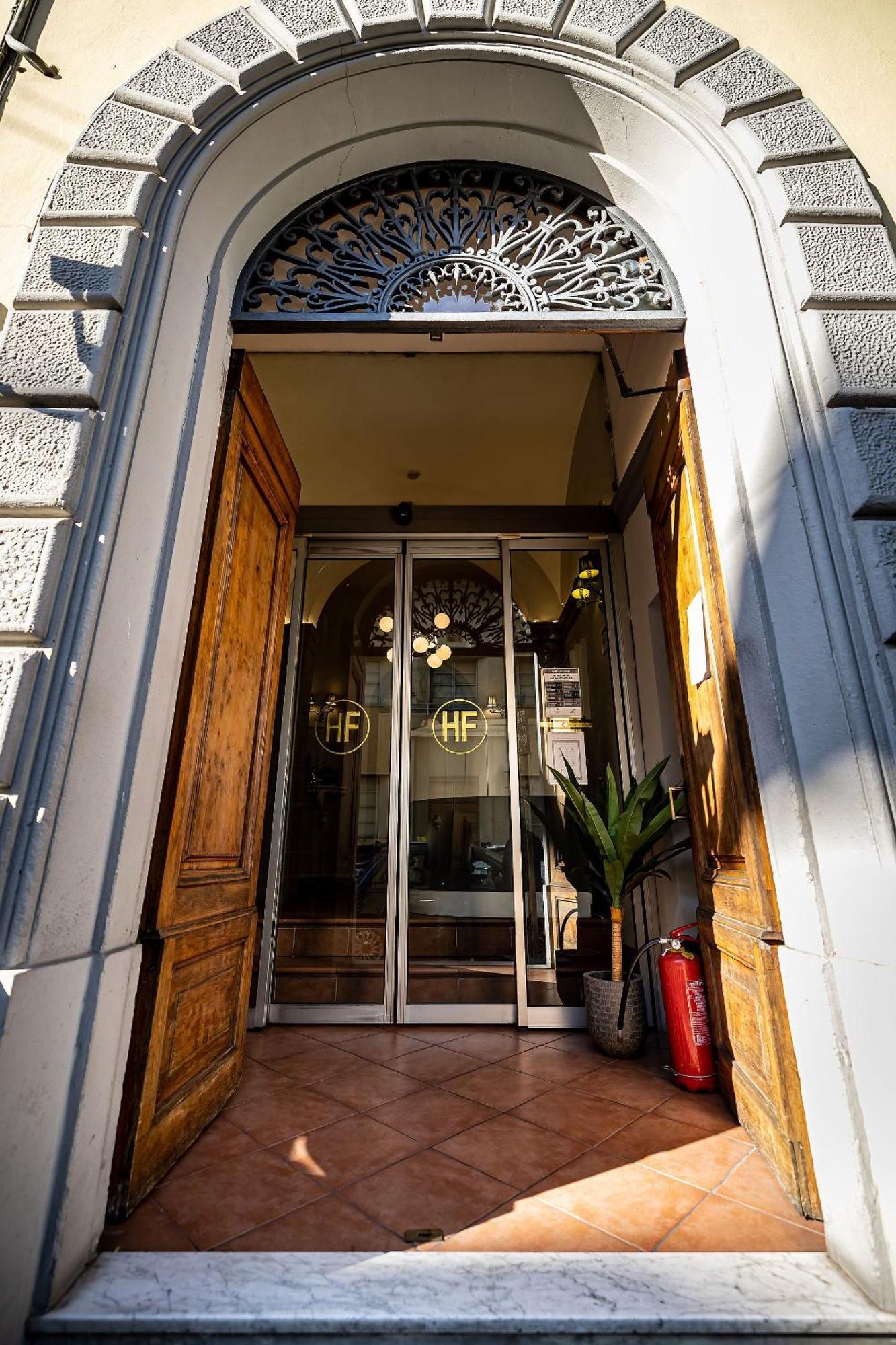 Hotel Ferrucci Firenze Esterno foto