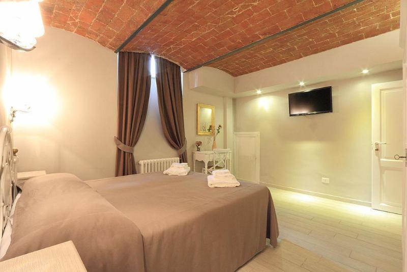 Hotel Ferrucci Firenze Esterno foto